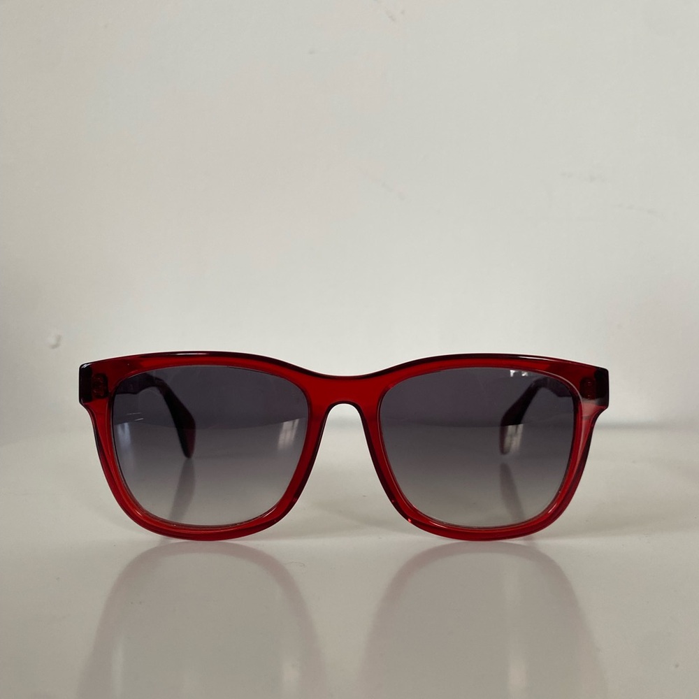 Oscar de la Renta x Morgenthal Frederics red frame sunglasses